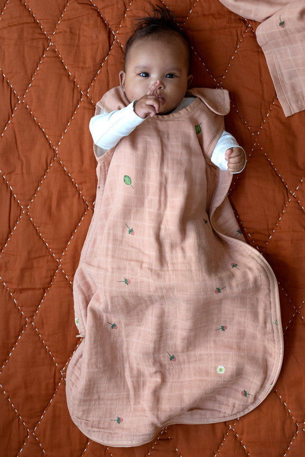 Livre bébé en Tissu Fabelab® ' Aventures natures' Coton - Ekobutiks® l ma  boutique écologique, Livre bébé tissu